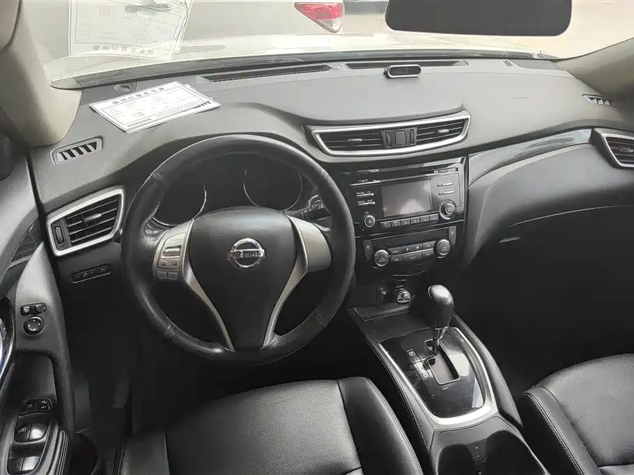 Nissan X-Trail 2016 — фото 12