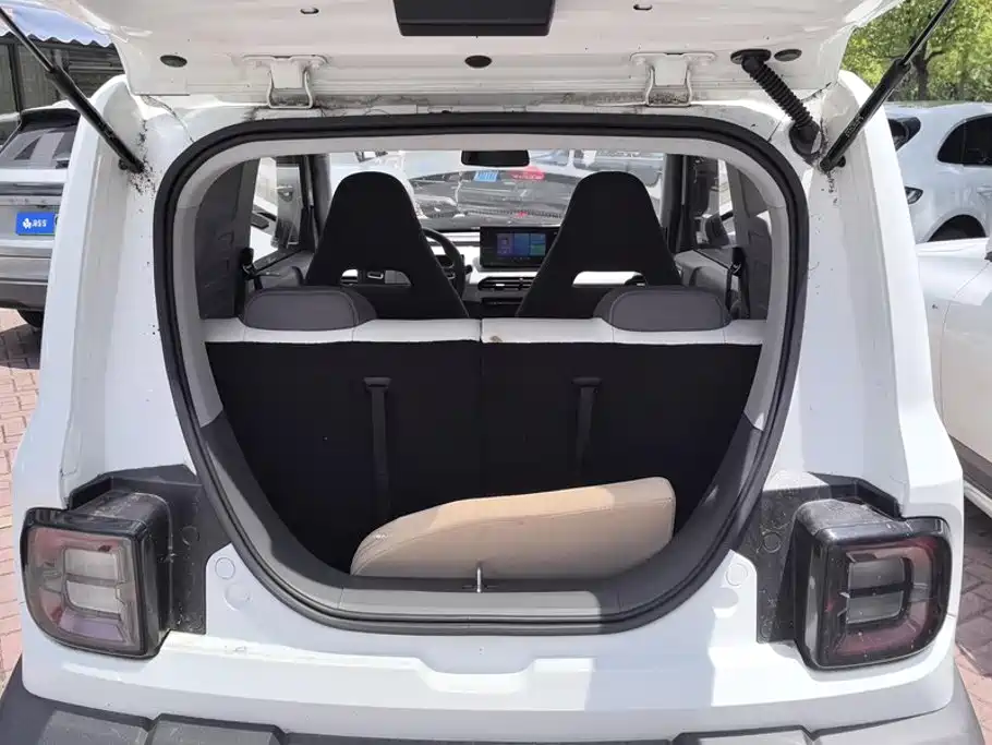 Geely Galaxy Panda 2024