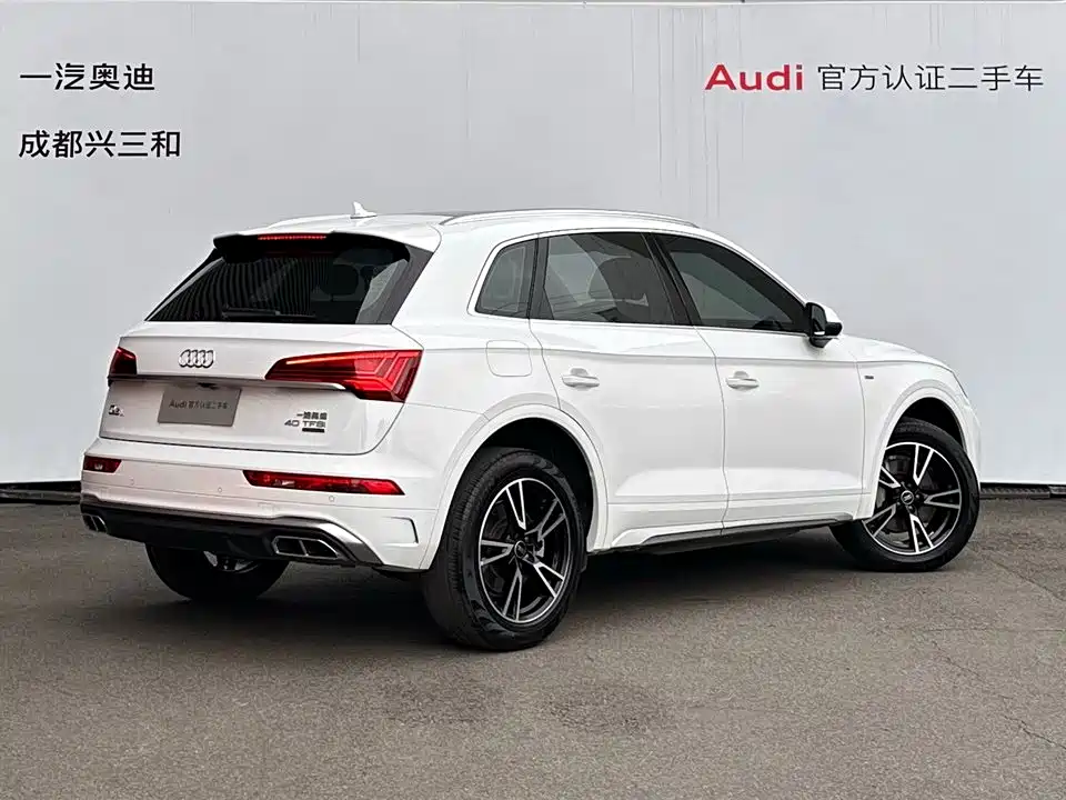 Audi Q5L 2023 — фото 4