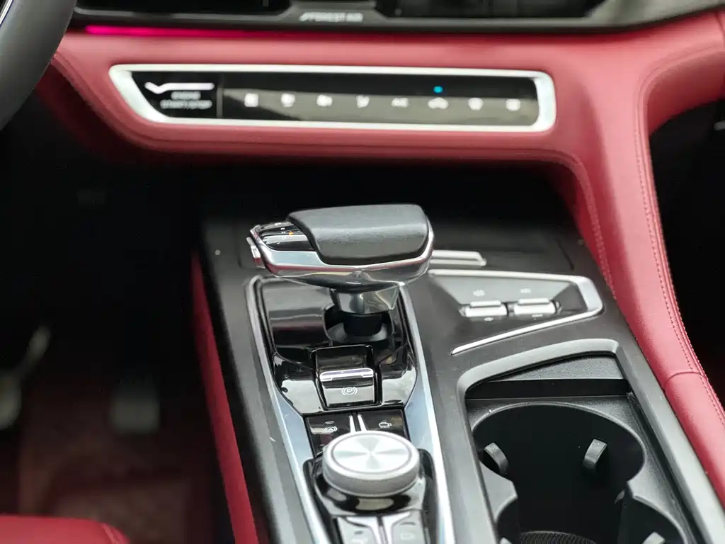 Changan CS75PLUS 2020 — фото 16