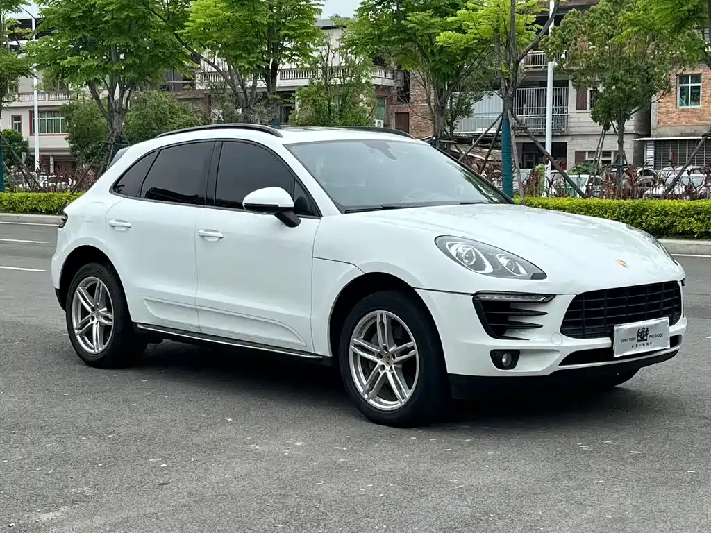 Porsche Macan 2017 — фото 3