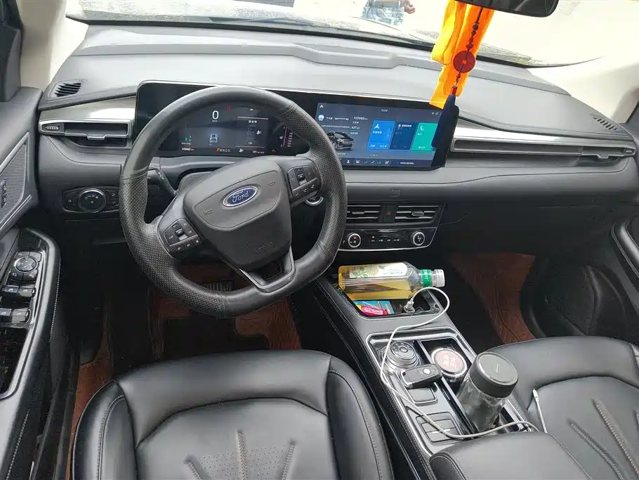 Ford Edge 2021 — фото 12
