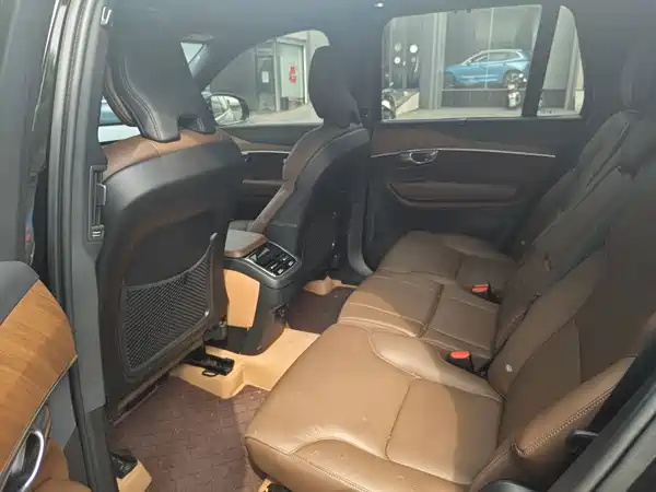 Volvo XC90 2023