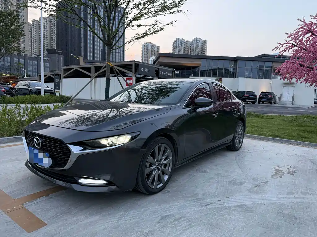 Mazda 3 Angkesela 2022