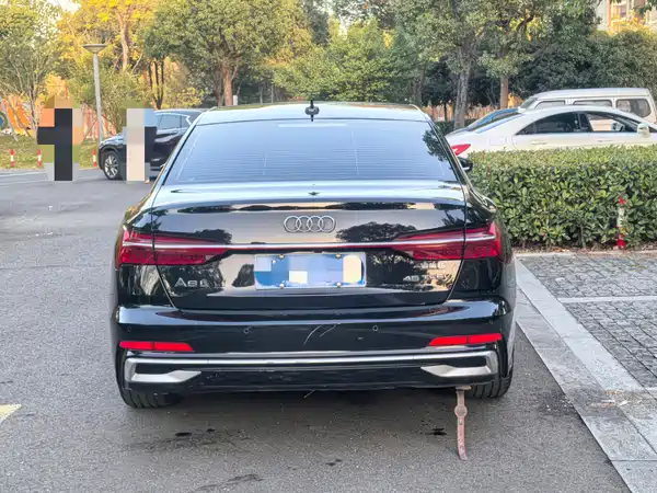 Audi A6L 2023