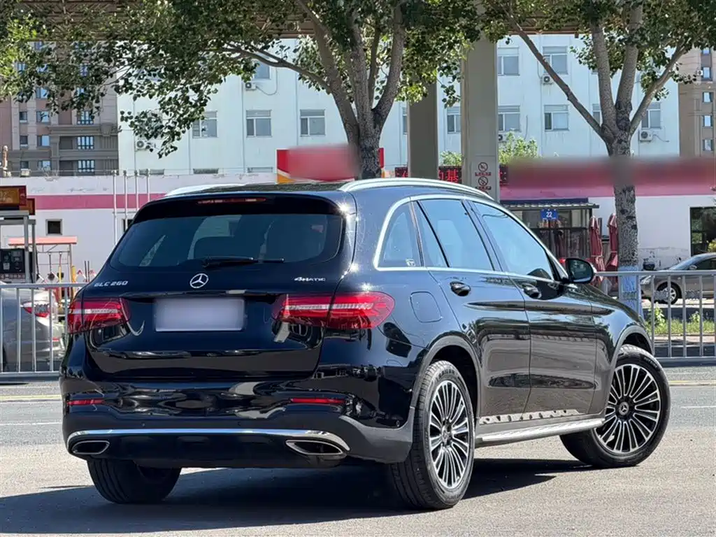 Mercedes-Benz GLC 2017 — фото 13