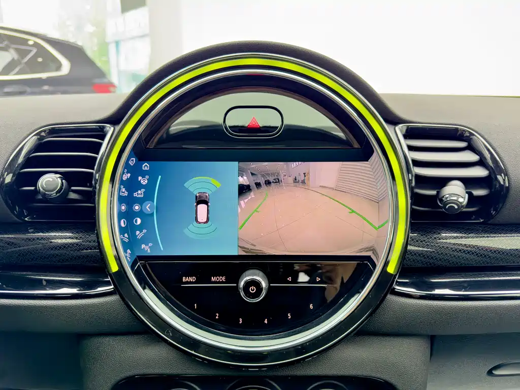 MINI Clubman 2022 — фото 19