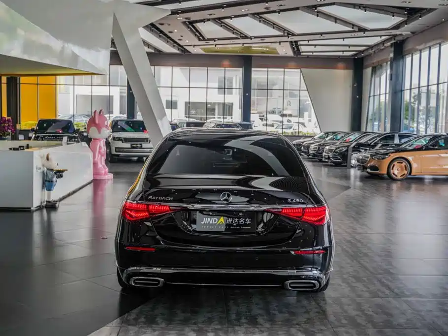 Mercedes-Benz Maybach S-Class 2023 — фото 18