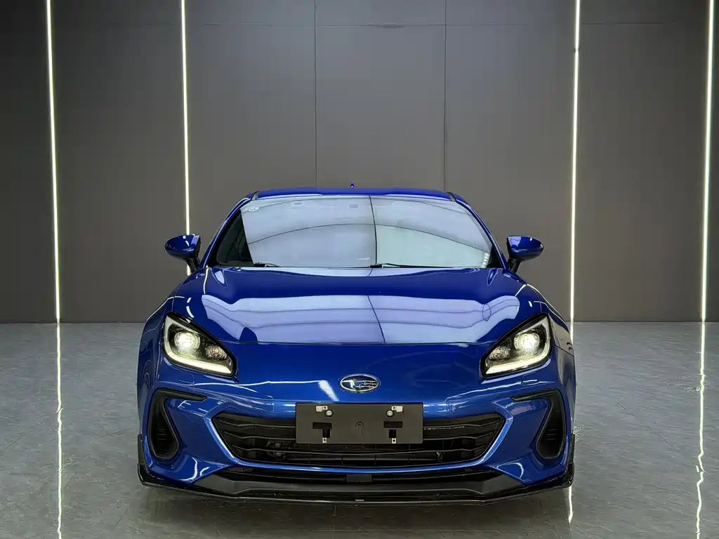 Subaru BRZ 2022 — фото 2