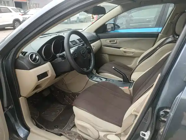 Mazda 3 2010