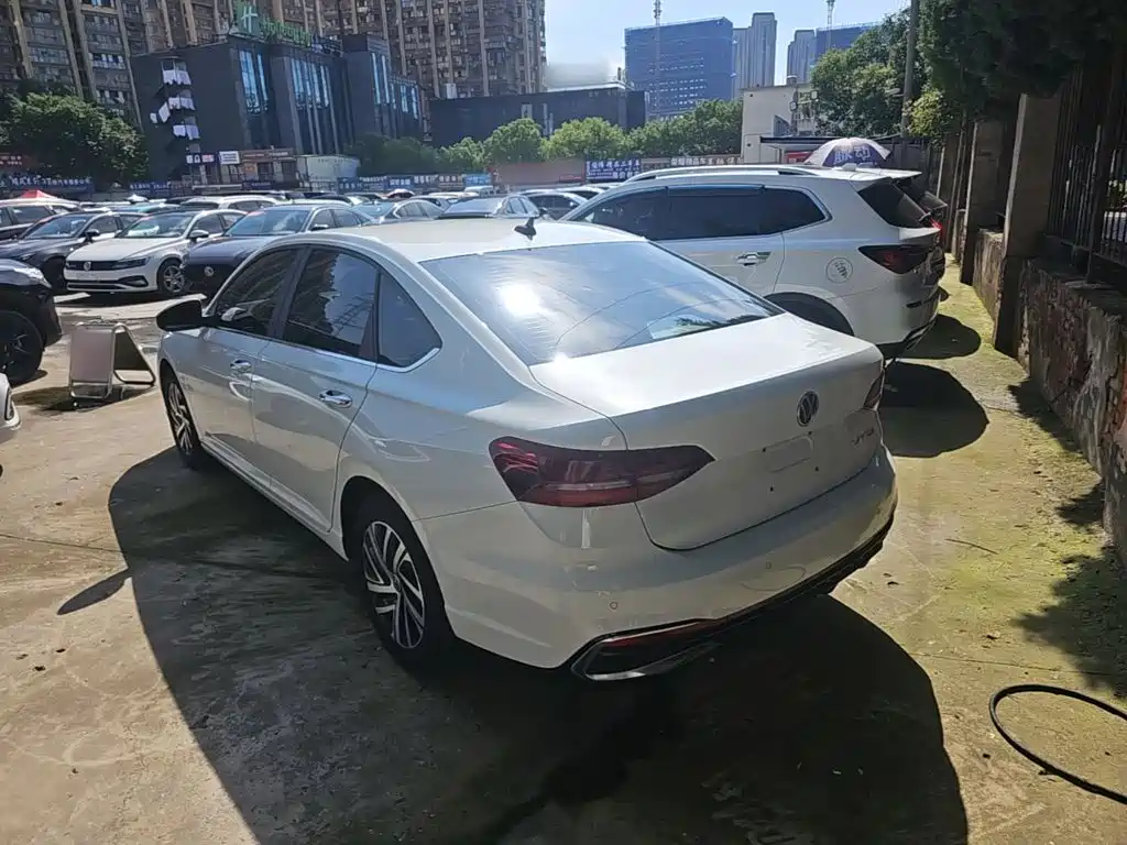 Volkswagen Lavida 2024