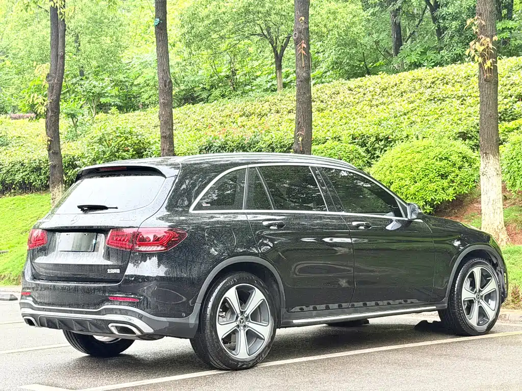 Mercedes-Benz GLC 2021 — фото 18