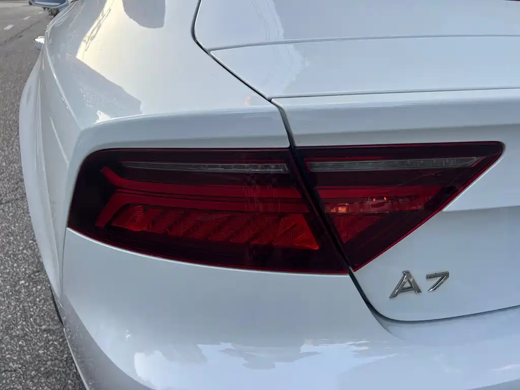 Audi A7 2017 — фото 7