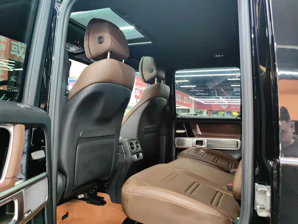 Mercedes-Benz G-Class 2019 — фото 13