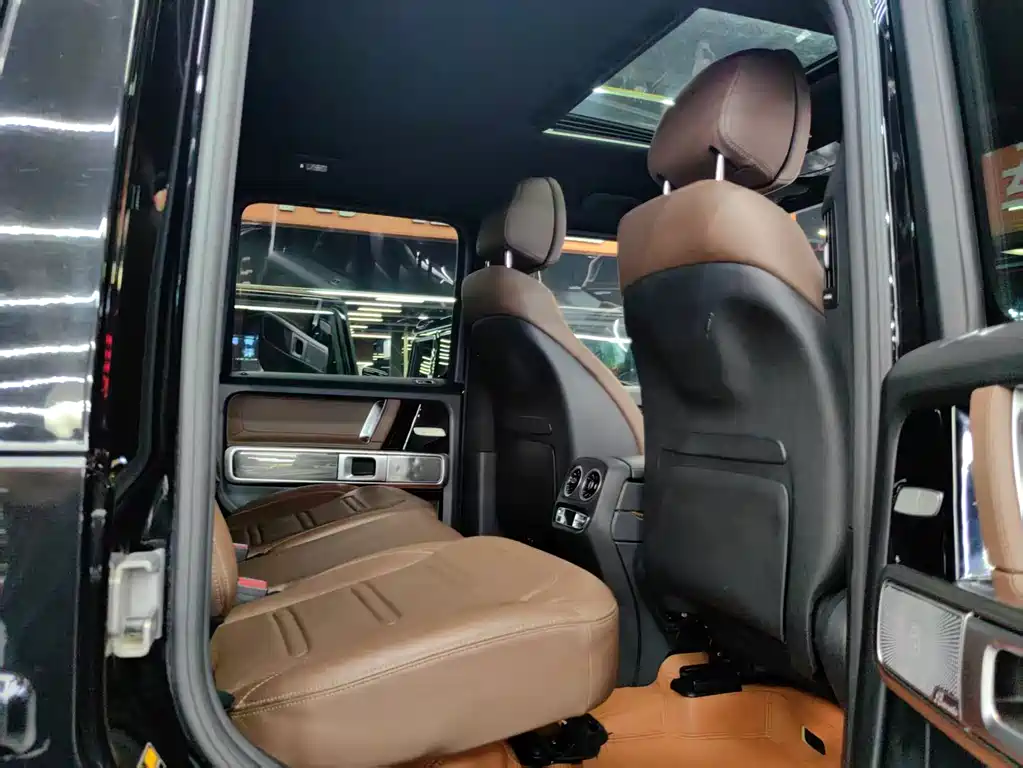Mercedes-Benz G-Class 2019 — фото 11