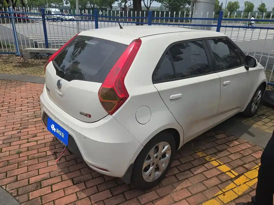 MG 3 2016