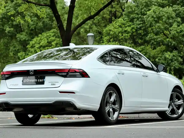 Honda Accord 2025
