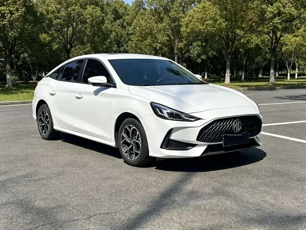 MG MG5 2022