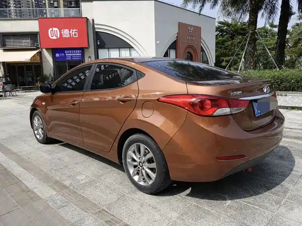 Hyundai Elantra Langdong 2016
