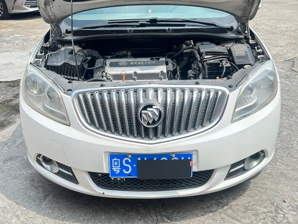 Buick Excelle GT 2012 — фото 9