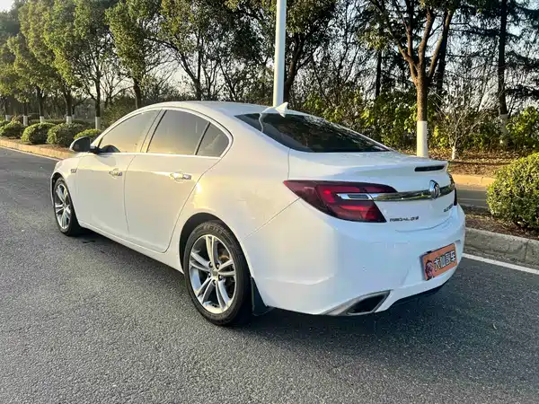 Buick Regal 2014