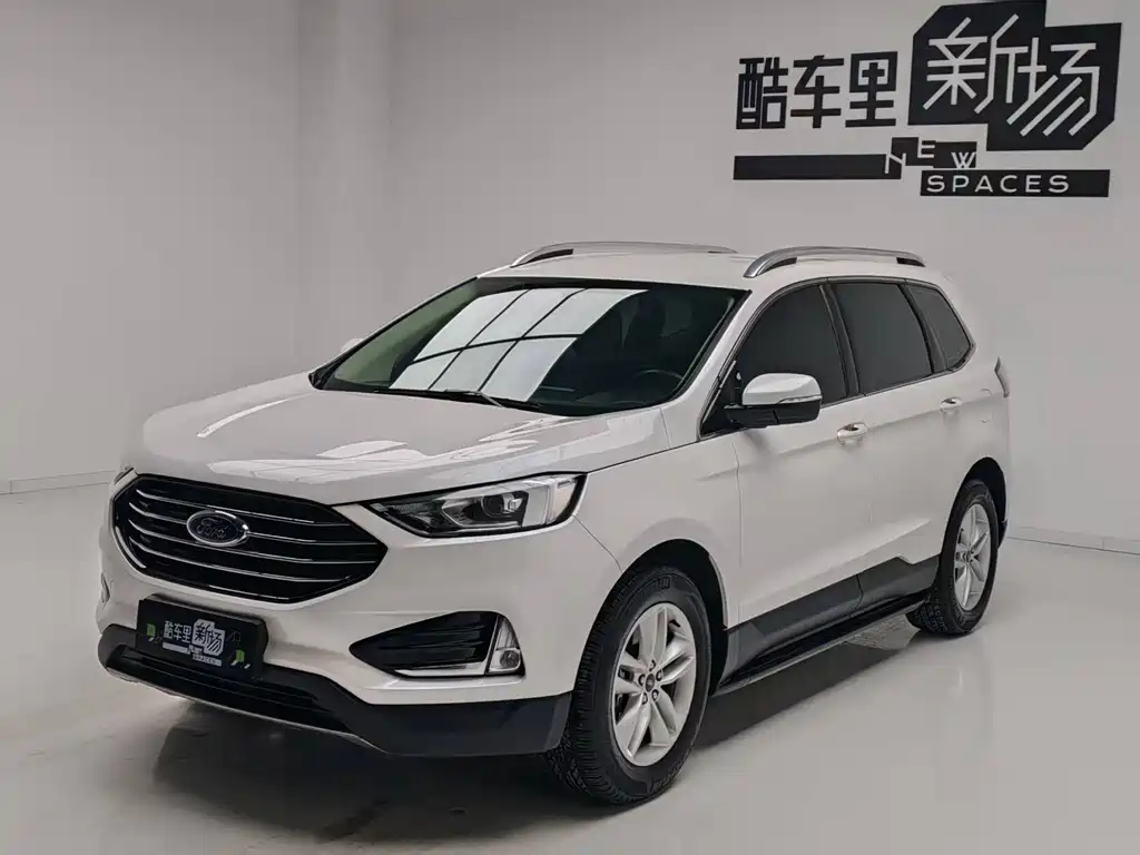 Ford Edge 2020 — фото 1