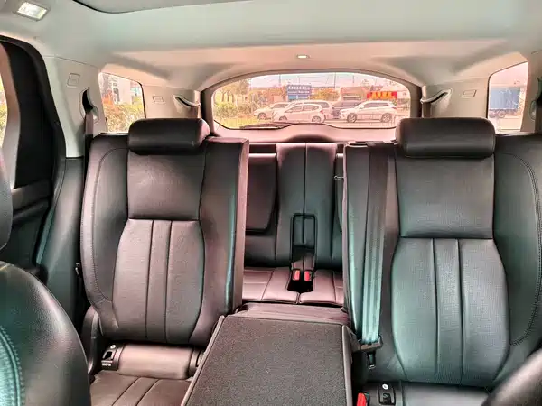 Land Rover Discovery Sport 2018