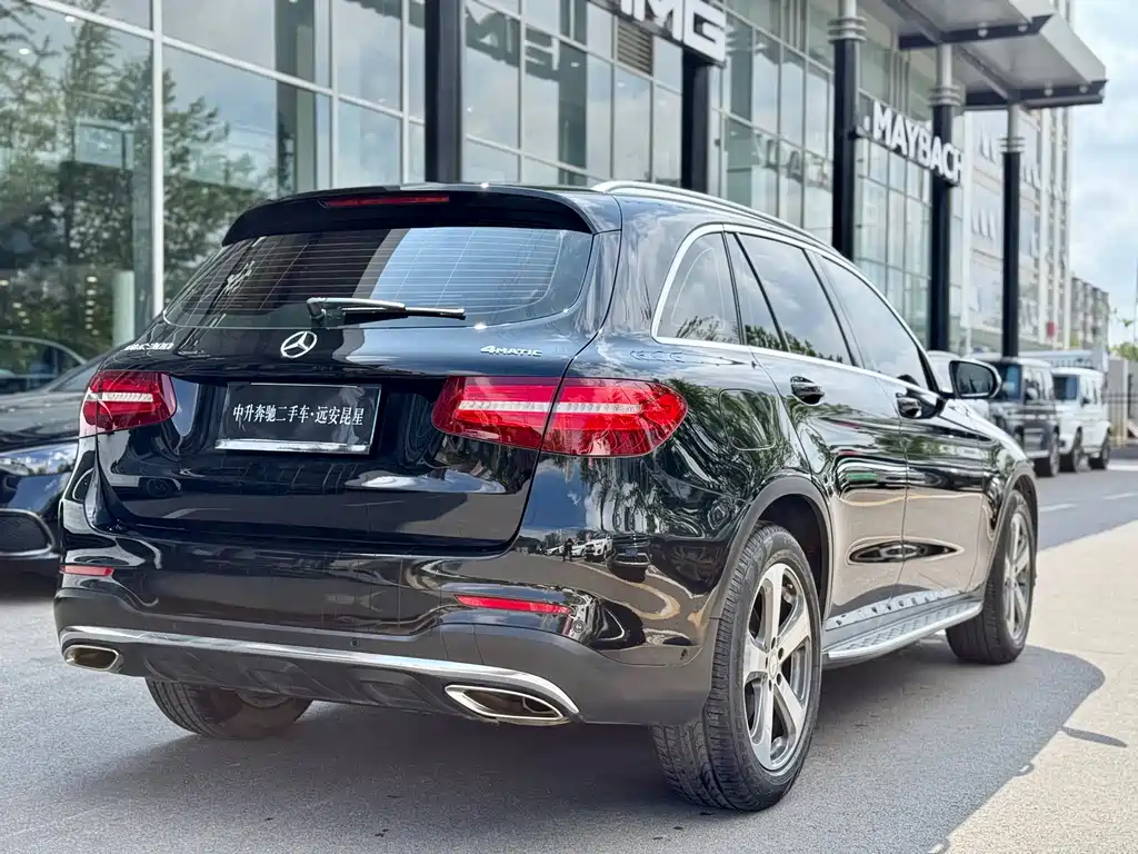 Mercedes-Benz GLC 2017 — фото 5