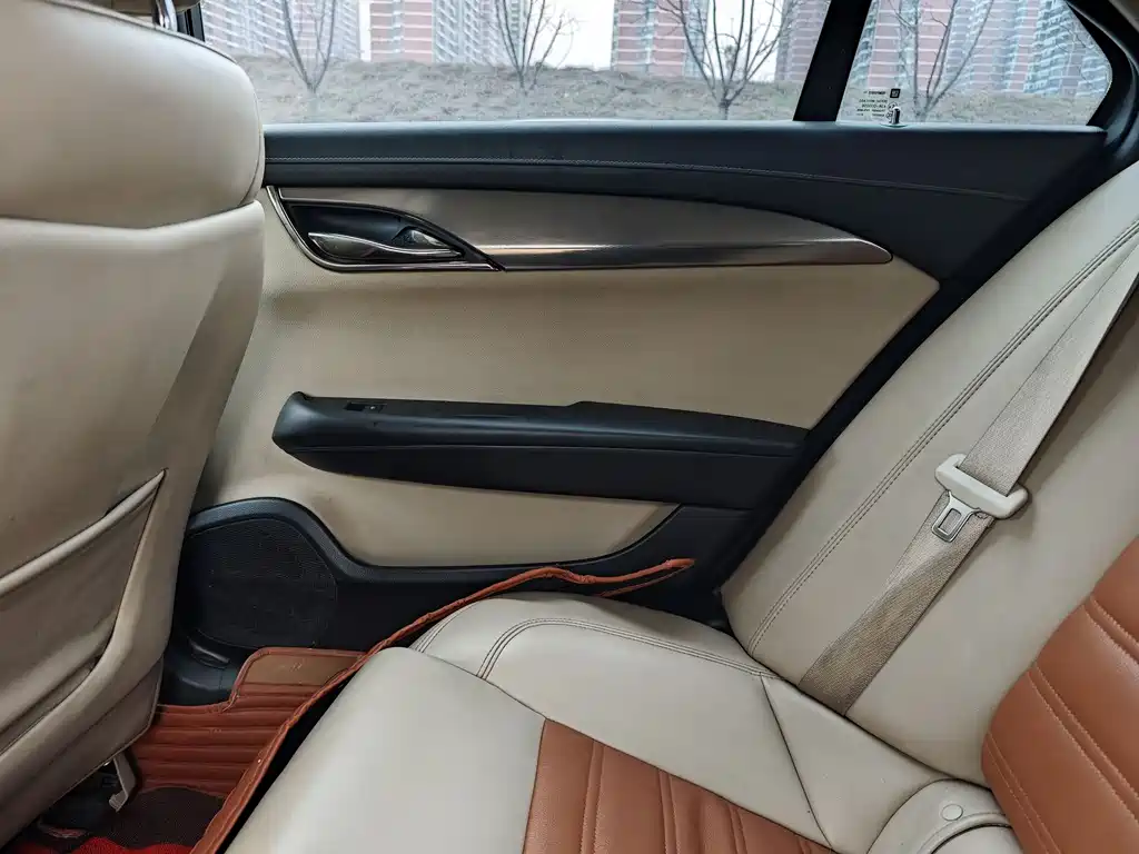 Cadillac ATS-L 2015 — фото 14