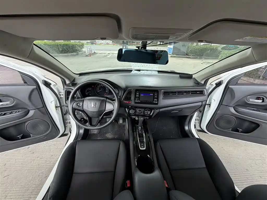 Honda Vezel 2016 — фото 8