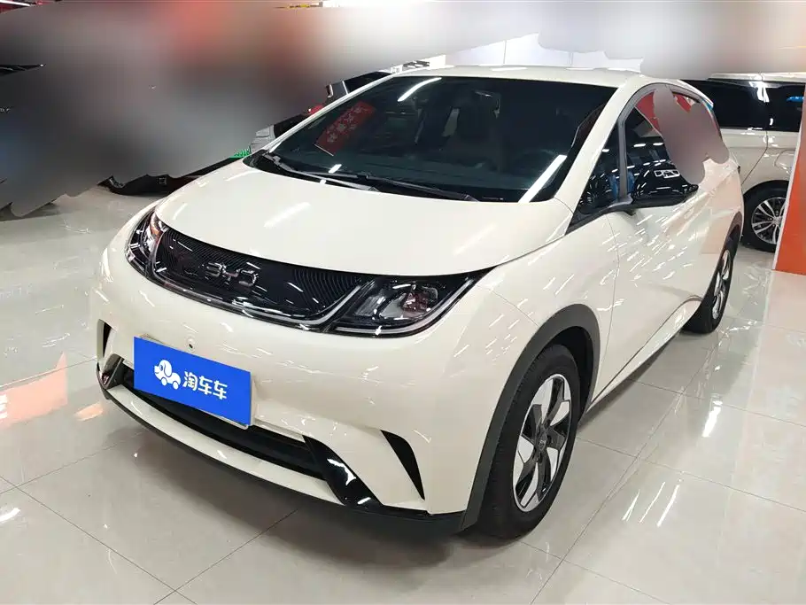 BYD Dolphin 2025 — фото 1