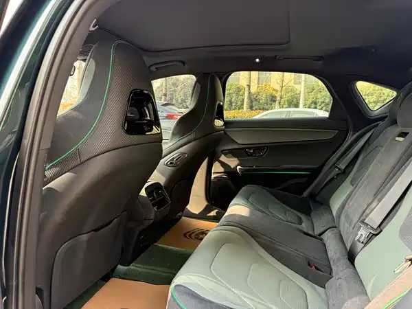 BYD Han 2022