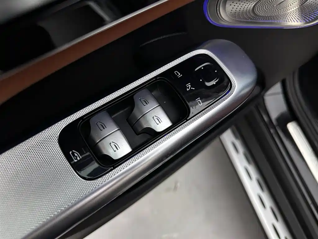 Mercedes-Benz GLC 2023 — фото 25