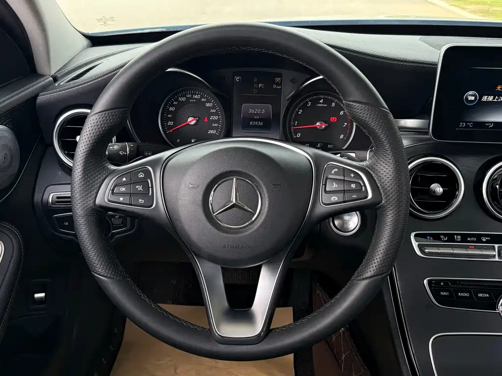 Mercedes-Benz C-Class 2016 — фото 10