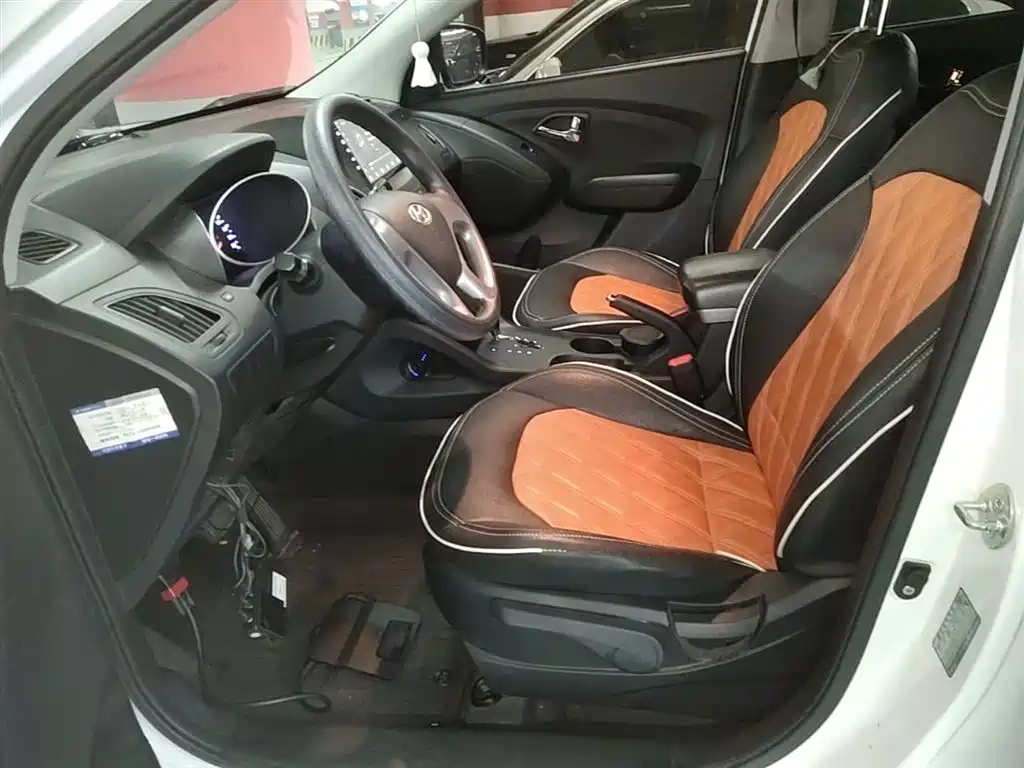 Hyundai ix35 2016 — фото 15