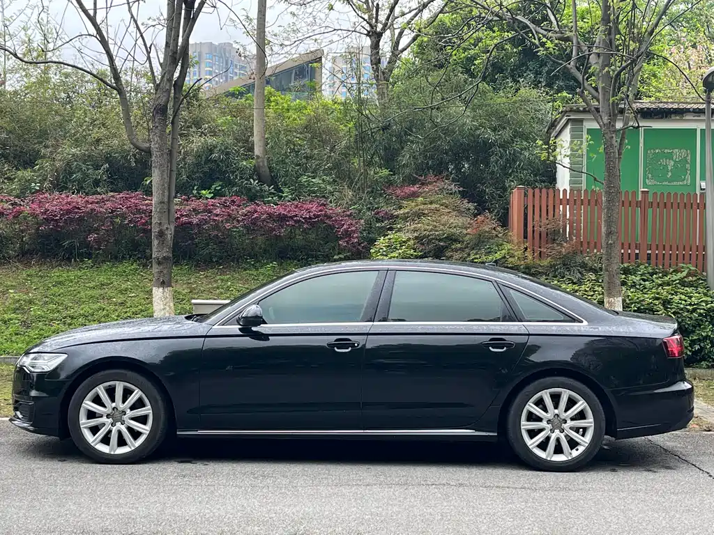 Audi A6L 2019 — фото 4