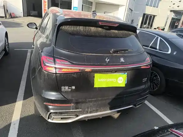 Hongqi HS5 2023