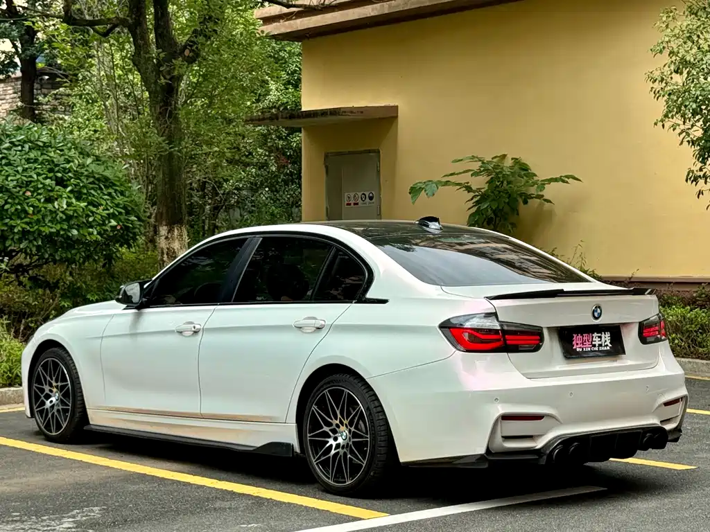BMW 3 Series 2015 — фото 15