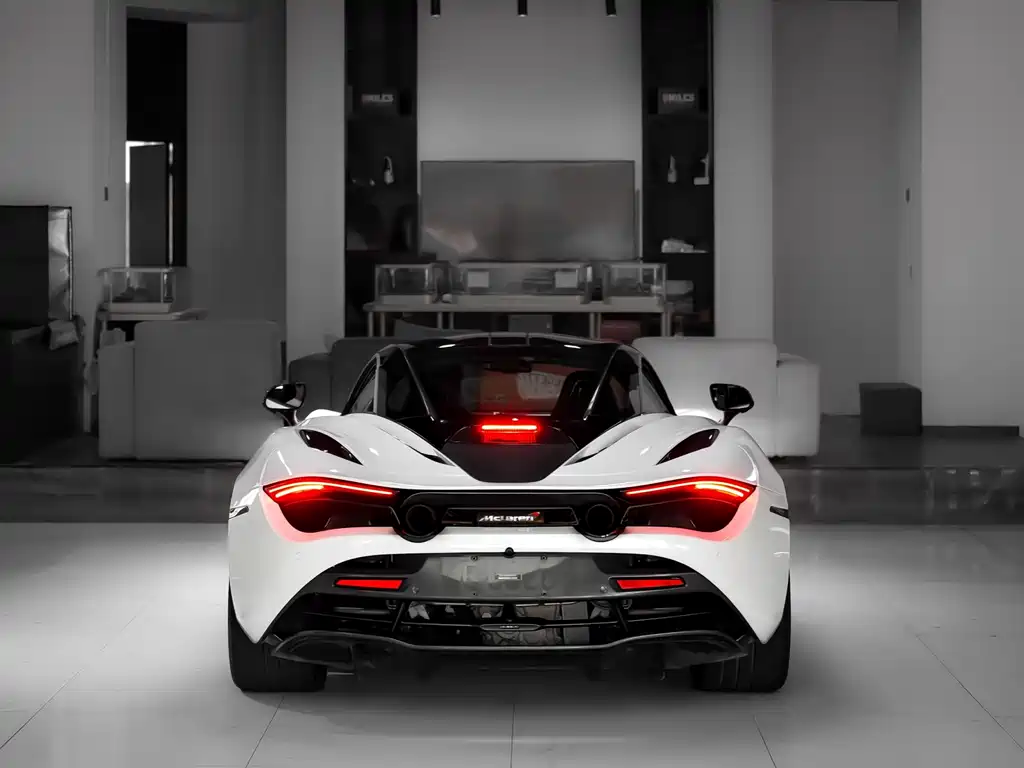 McLaren 720S 2019 — фото 5