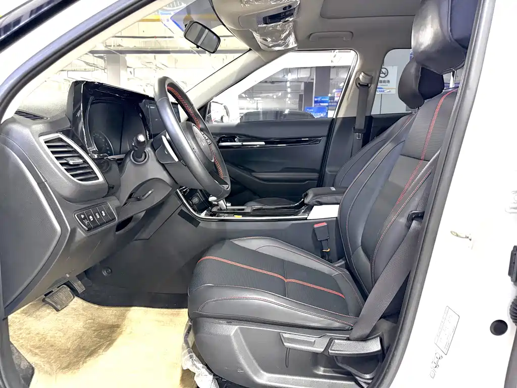 Kia KX3 2022 — фото 7
