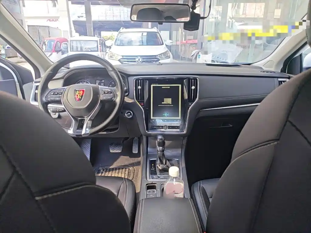 Roewe i6 Classic 2018 — фото 10