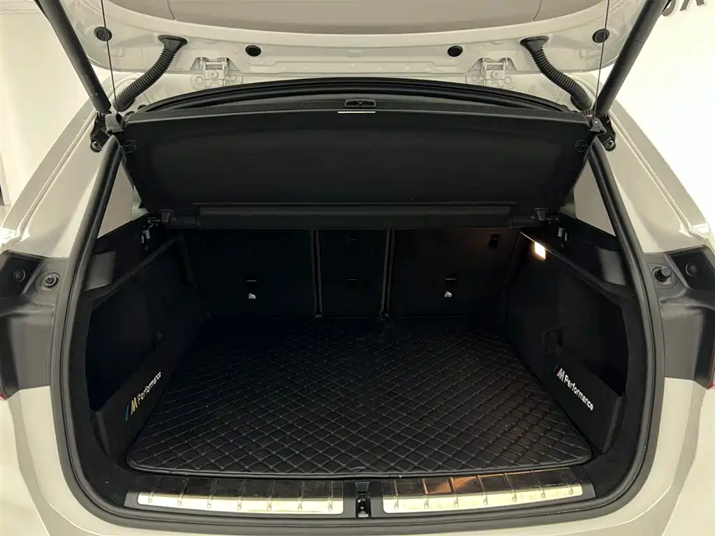 BMW X1 2022 — фото 10