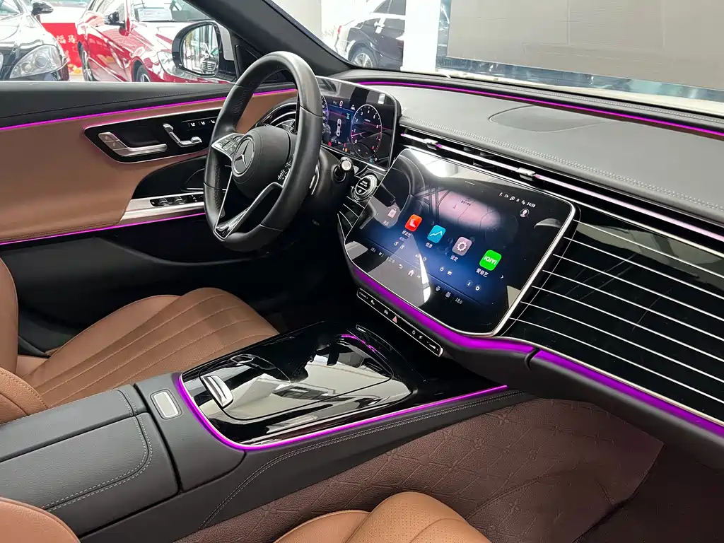 Mercedes-Benz E-Class 2024 — фото 24