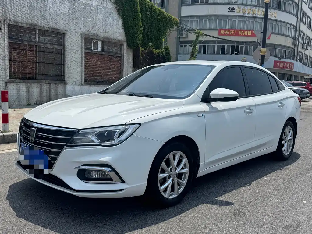 Roewe i5 2020 — фото 1