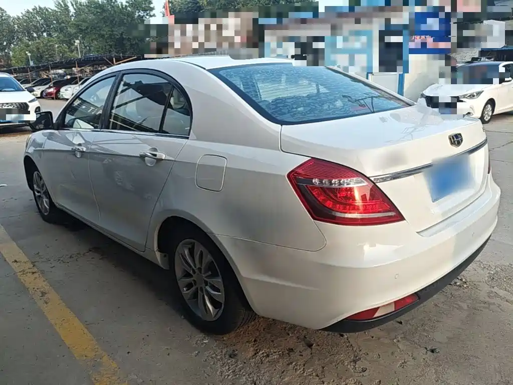 Geely Emgrand 2016