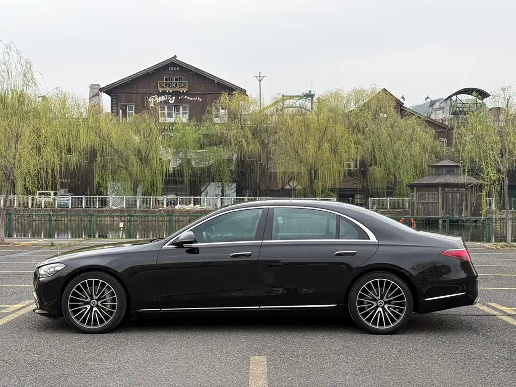 Mercedes-Benz S-Class 2022 — фото 4