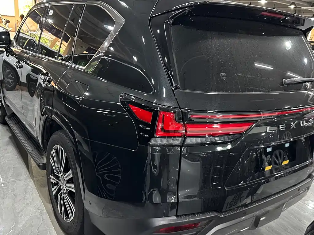 Lexus LX 2026 — фото 11
