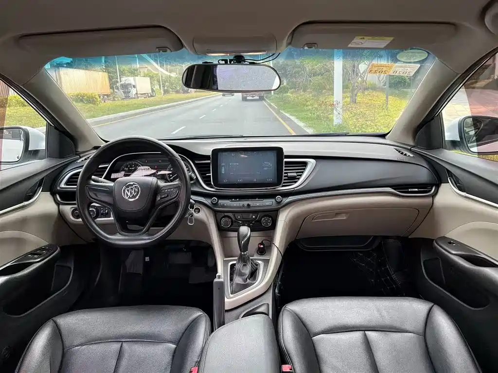 Buick Excelle 2019 — фото 17