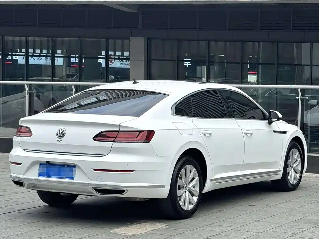 Volkswagen CC 2020 — фото 7