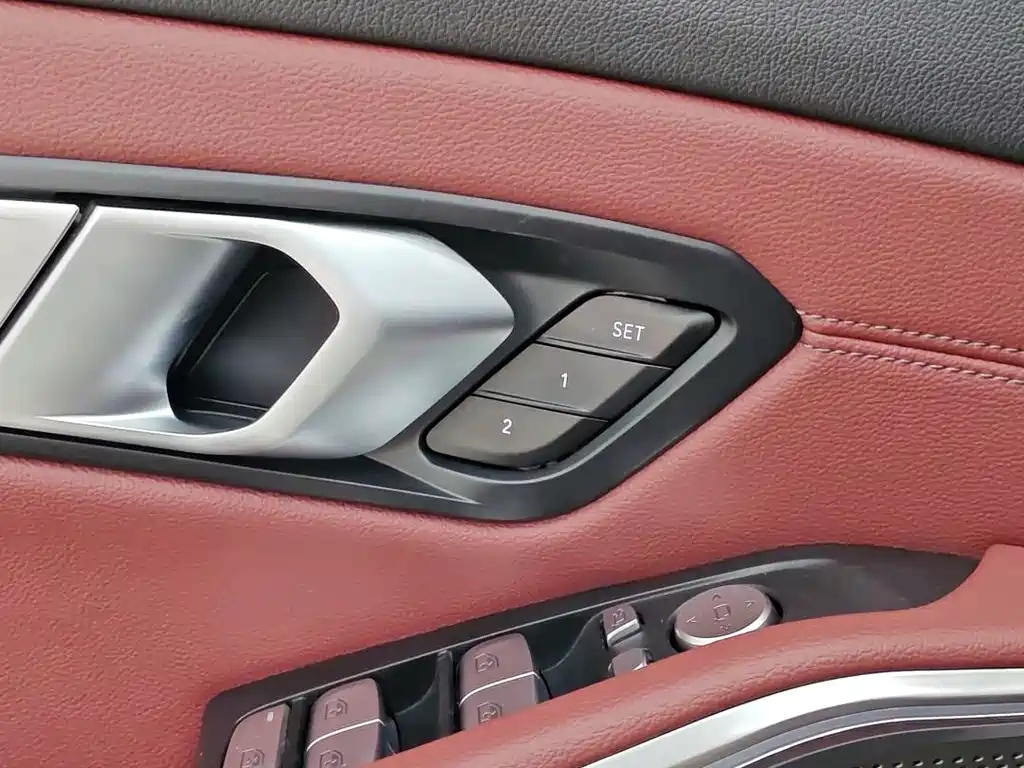BMW 3 Series 2022 — фото 15